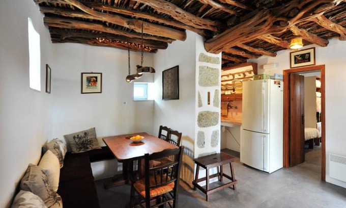 Milos House | Giourgas Cottage Milos Island