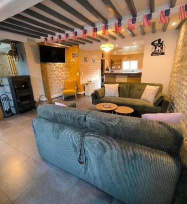 Cartigny l'Epinay House | GITE A THEME D-DAY - situé à 15mn d'Omaha Beach - Animaux OK - Terrain clos - Aucuns voisins