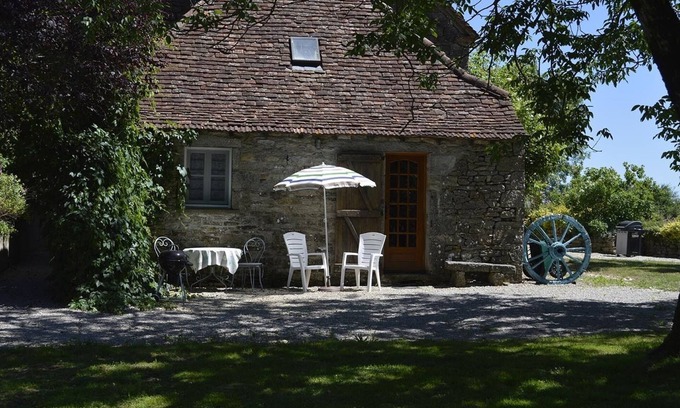 Mayrinhac-Lentour Cottage | Gite Amadour close to Rocamadour and Gouffre de Padirac