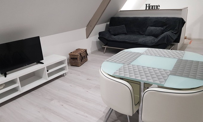 Saint-Folquin Apartment | Gite appart 2 to 3 people