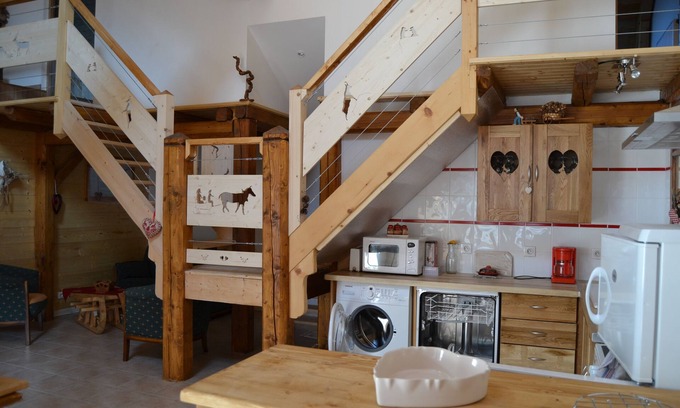Apremont Condo | Gite "AU Coeur DES Vignes" Savoie
