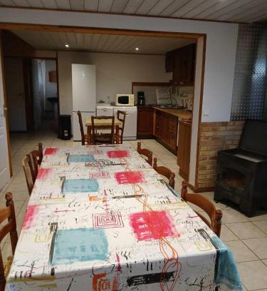 Saint-Privat-du-Dragon House | Gite Chez Coste Gilles