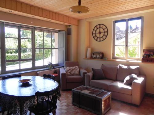 Bonnal House | GITE D OMBELINE