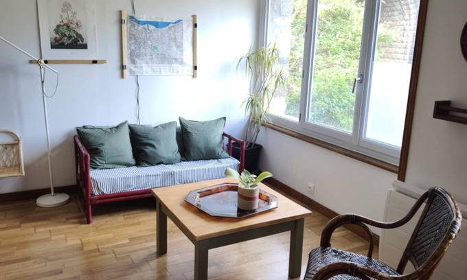 Clecy Apartment | Gîte de La Bacouette at the foot of the greenway