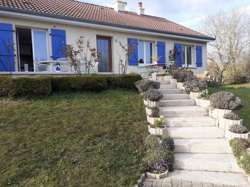 Autet House | Gite de la plage proche de la Saône