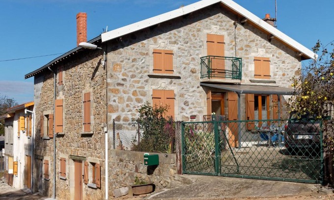 Sauviat House | gite de Sauviat 25 chemin du grand Pacher le bourg de Sauviat 63120