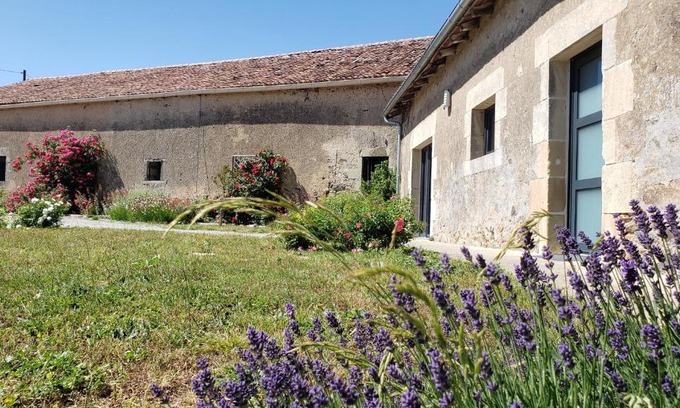 Le Vigeant House | Gite de Villodier