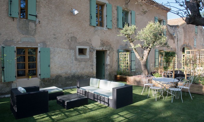 Quarante Cottage | Gîte des Oliviers, Pigasse's relay at the edge of the Canal du Midi