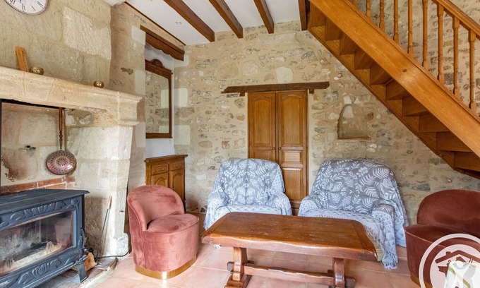 Saint-Georges-sur-Layon Cottage | Gite Doué-en-Anjou, 2 bedrooms, 5 persons