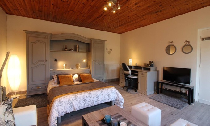 Pujols-sur-Ciron House | Gite DU Ciron - Pujols-sur-ciron