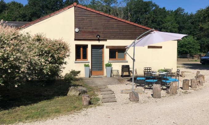 Nouan-sur-Loire House | Gite Ecuries Vineuil Jump