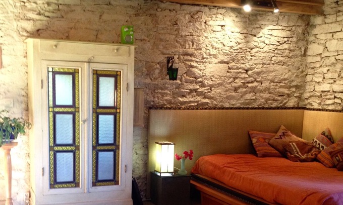 Rebourguil Cottage | GITE for lovers of stained glass in SUD-AVEYRON 17 minutes from Saint-Affrique