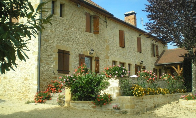 Sarlat-la-Caneda Cottage | Gîte in a local stone house in Sarlat La Caneda