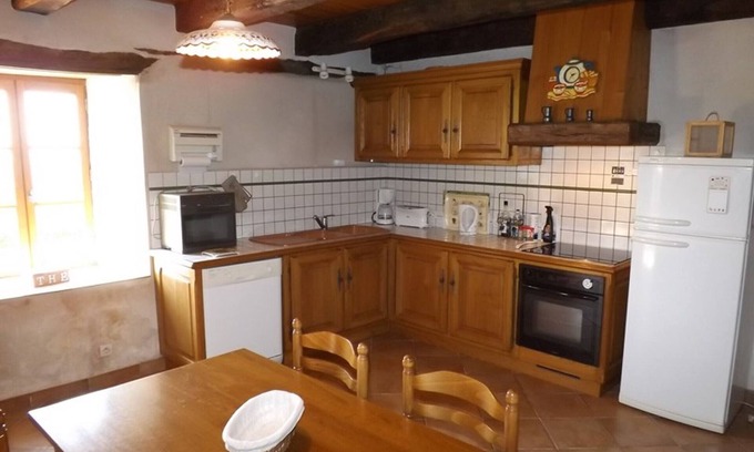Junhac Cottage | Gite Junhac, 3 bedrooms, 6 persons