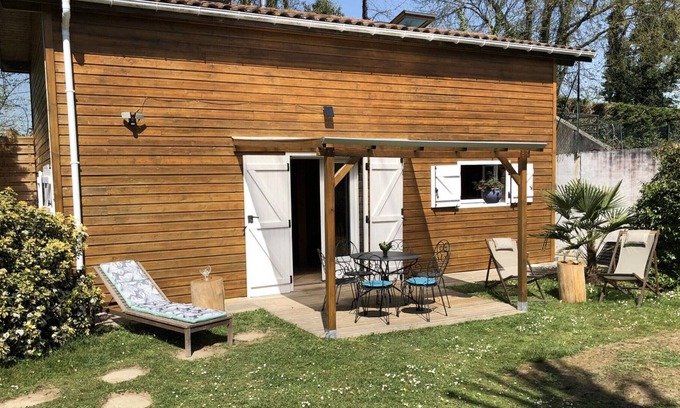 Mont-de-Marsan House | Gite Mont-de-Marsan, 2 bedrooms, 5 persons