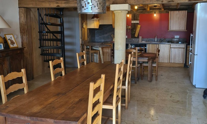 Sarlat-la-Caneda Cottage | Gite Pinta, spacious, bright, in the countryside, quiet, near town center