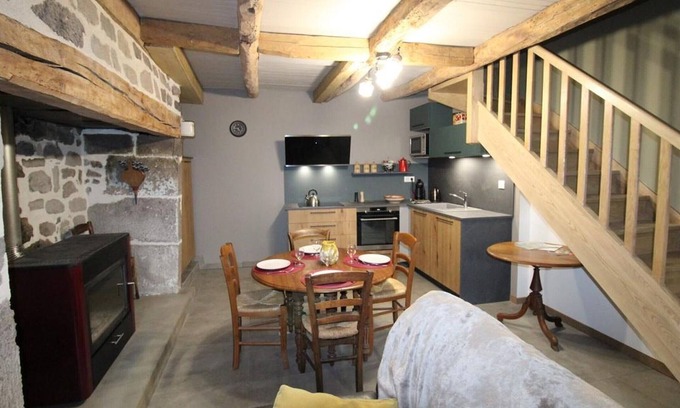 Saint-Clement Cottage | Gite Saint-Clément, 1 bedroom, 3 persons