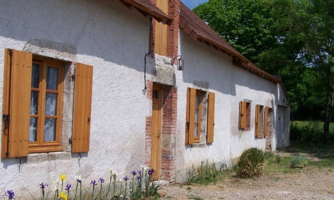 Saint-Loup Cottage | Gite Saint-Loup (Allier), 2 bedrooms, 4 persons