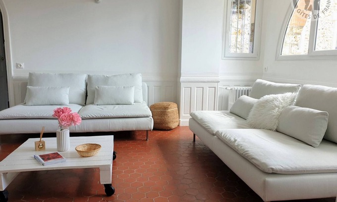 Senlisse Cottage | Gite Senlisse, 4 bedrooms, 8 persons