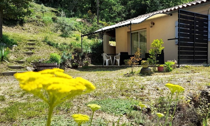 Malaucene House | Gîte Sittelle with private parking