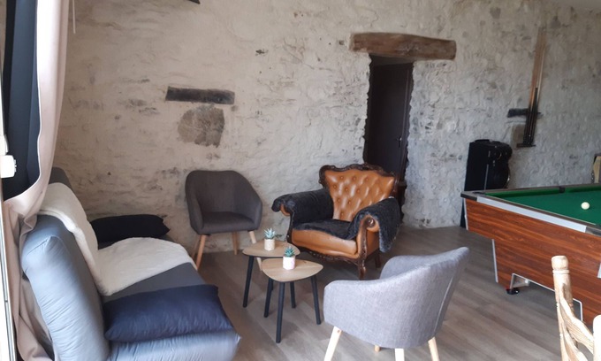 Beaulieu-sur-Layon Cottage | Gîte suitable for events with family or friends