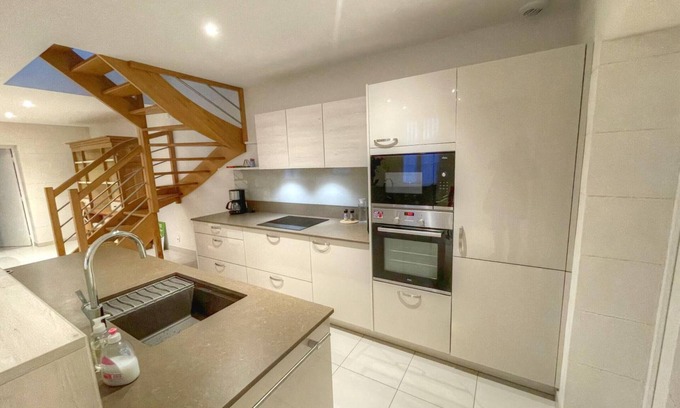 Thesee Cottage | Gite Thésée, 3 bedrooms, 7 persons