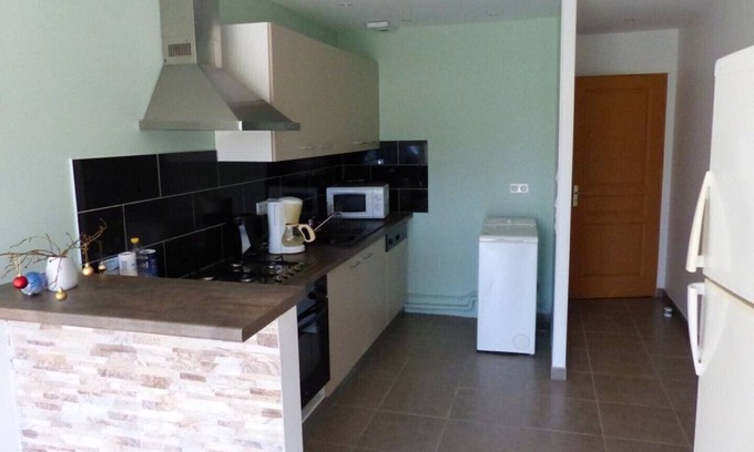 Cours-de-Pile House | GITE VERY COMFORTABLE IN THE COUNTRY, NICE VOLUMES PROMOTION IN JULY