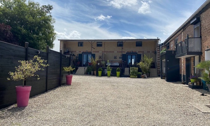 Violaines House | GITE with 6 bedrooms 4 bathrooms Lille Béthune Lens Arras
