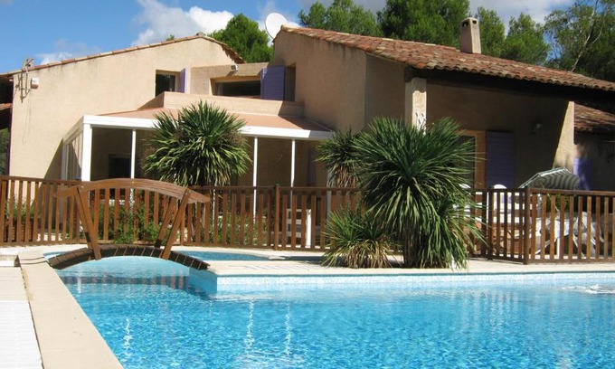 Lambesc Apartment | Gites Croignes-Ponant