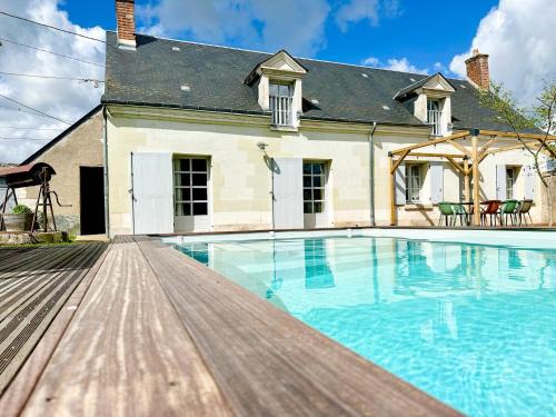 Mosnes House | Gites-domainedupin, gîte de la Closerie