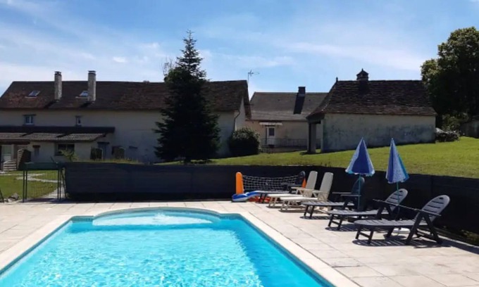 Fossemagne House | ♥ GITES XL 8 persons with Private Pool ♥