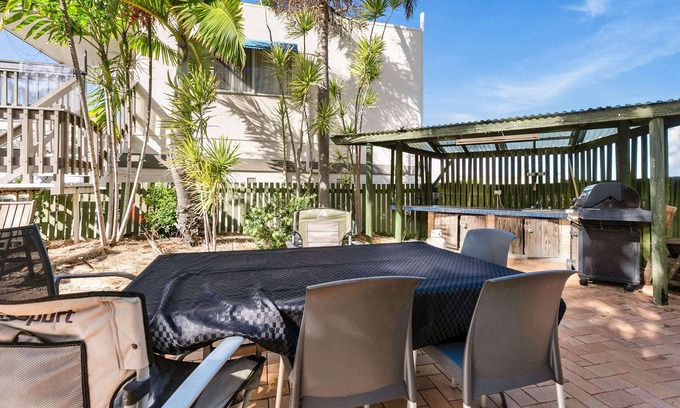 Gladstone Hotel | Gladstone CBD Motel