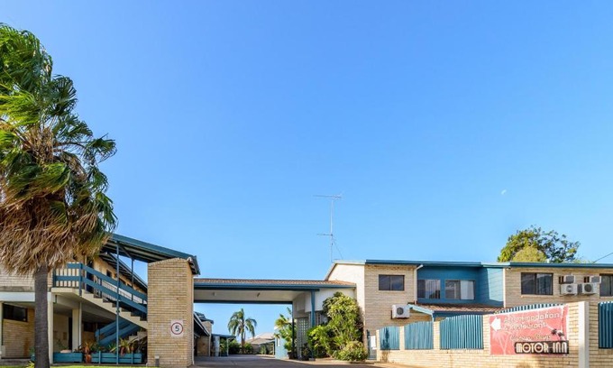 West Gladstone Hotel | Gladstone Palms Motor Inn