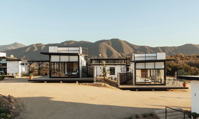 Valle de Guadalupe Cottage | Glamorous modern boutique 6 BR property, with rooftop views