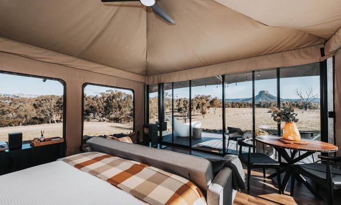 Glen Davis Hotel | Glamping at Wildnest Farmstay - Honeyeater