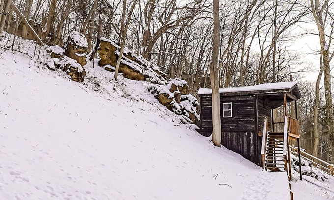 Lynx Cabin | Glamping Cabin | Huge Window | Valley and Cliff Views