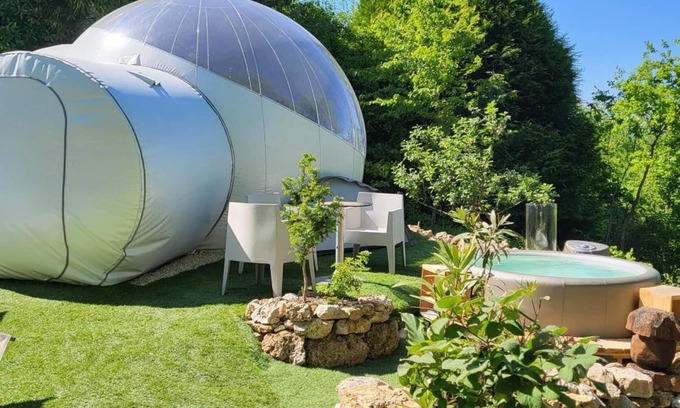 Dormans RV Rental | Glamping 'Les Bulles Du Coq De Champagne' with Mountain View, Private Terrace and Wi-Fi