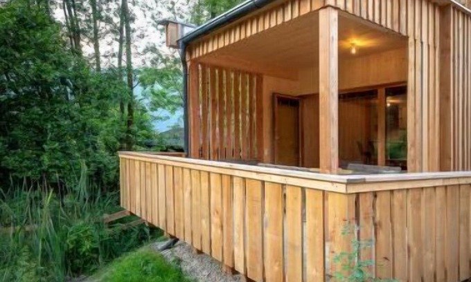 Ossiach Apartment | Glamping Lodge B by Interhome