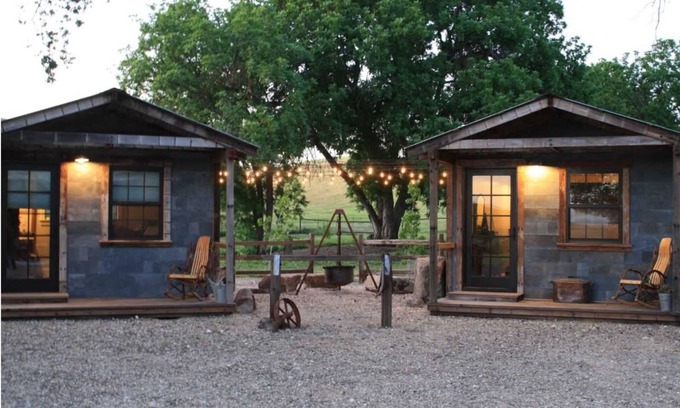 San Miguel Cabin | Glamping Paso Robles! Ultimate countryside farm stay!