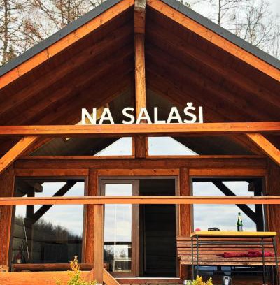 Mochtin House | Glamping Salaš
