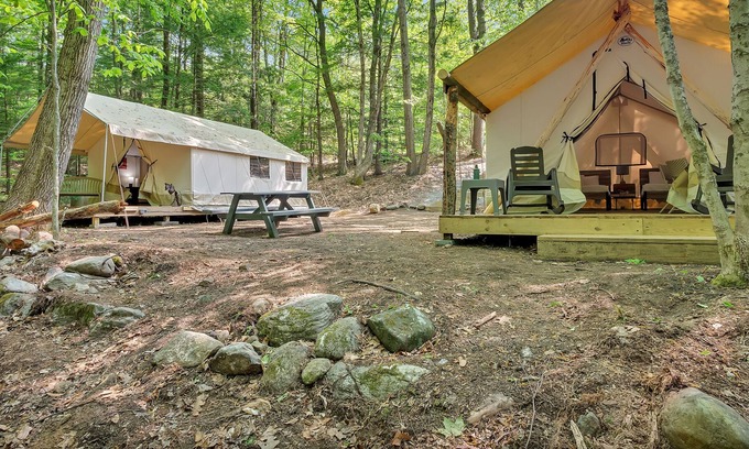 Middle Grove RV Rental | Glamping Tent/ electricity/ on stream