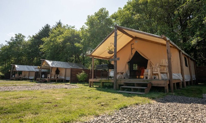 Copalis Beach Cottage | Glamping tent Village