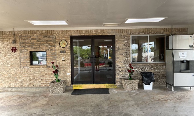 Glen Rose Hotel | Glen Rose Inn and Suites