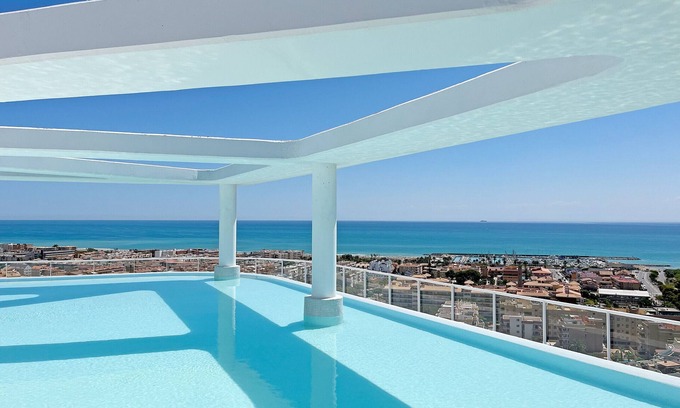 Canet de Berenguer Apartment | Global Properties: Modern apartment with 2 terraces and 3 bedrooms