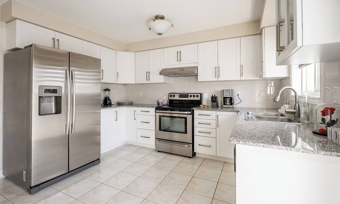 York Regional Municipality House | GLOBALSTAY Modern 3BR house in Newmarket