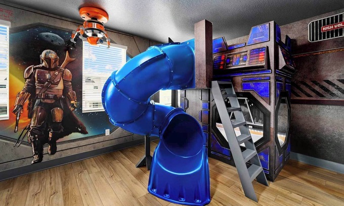 Florida Center House | Glorious Getaway | Hotel style estate on I-Drive - epic theme RMs, theater, pool