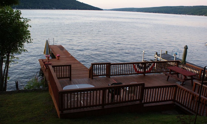 Hammondsport House | 'Glory Days' - Classic 1920's Cottage - Keuka Lake East Side