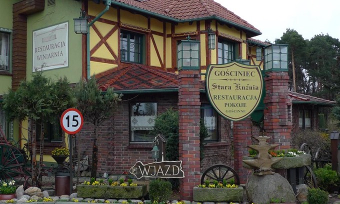 Debska Kuznia Hotel | Gościniec Stara Kuźnia