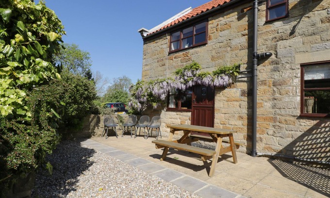 Ruswarp Cottage | GOATHLAND COTTAGE, family friendly, with a garden in Ruswarp