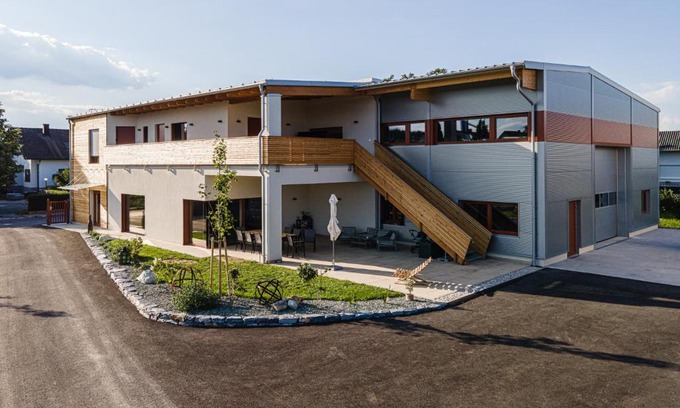 Horitschon Apartment | Gober & Freinbichler Weine von Hand